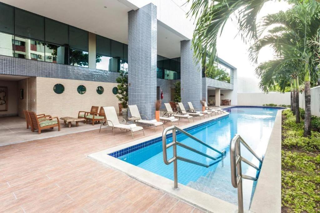 Flat Luxo In Boa Viagem - Class Convention 83 Apartment *